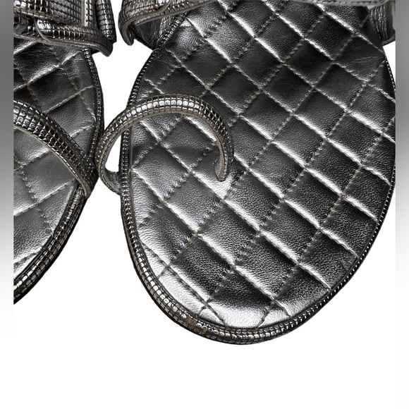 CHANEL WOMENS SANDAL METALLIC CALFSKIN SILVER LEATHER SZ 39.5 - Picture 4 of 9